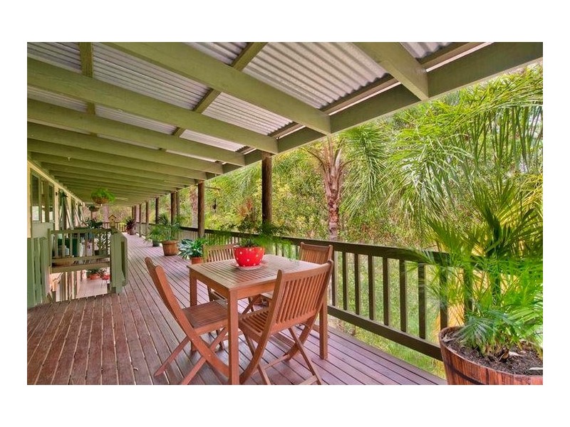 2 Ronelle Court, Tallebudgera QLD 4228