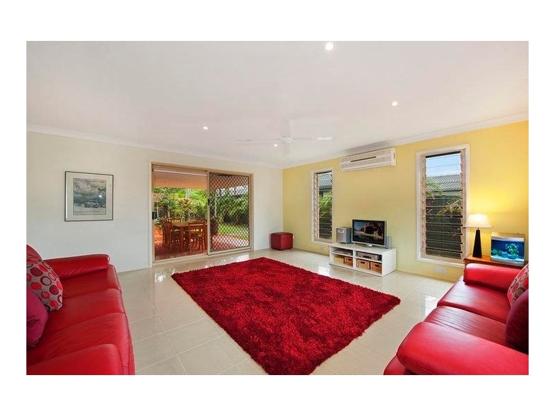 4 Linum Street, Palm Beach QLD 4221