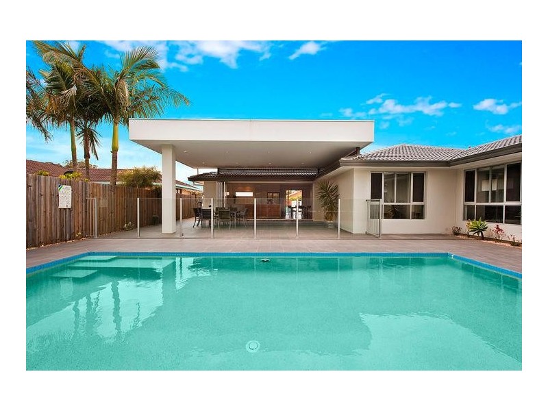 130 Burleigh Street, Burleigh Waters QLD 4220