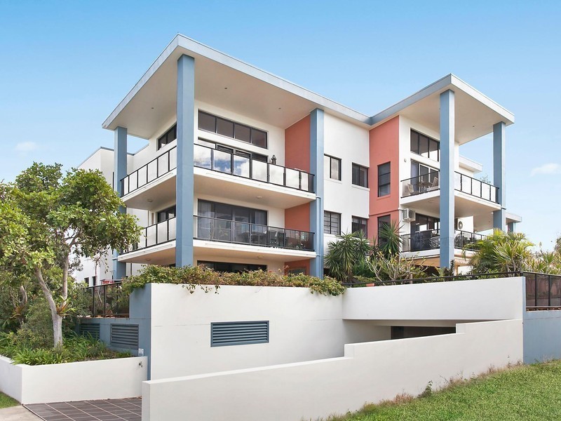 3/3 Johnston Street, Bilinga QLD 4225