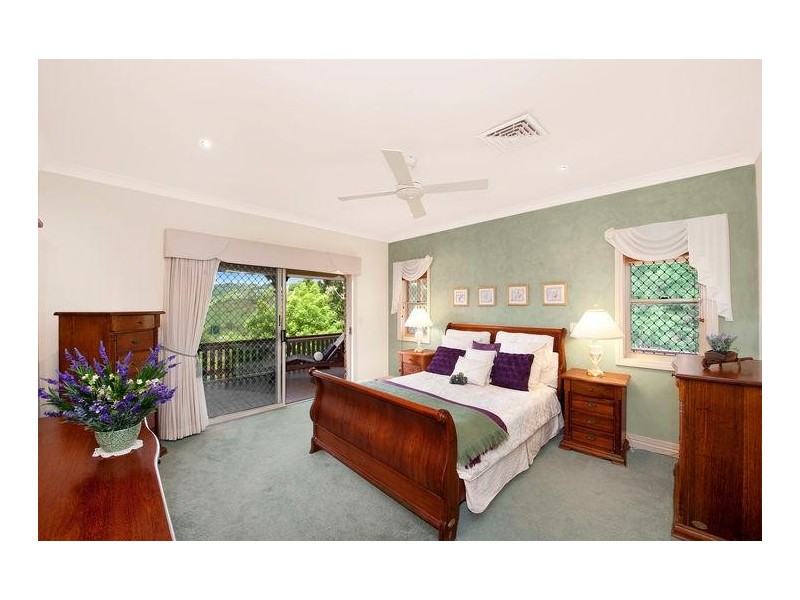 18 Pine Tree Place, Piggabeen NSW 2486