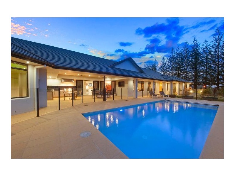 11 Nassau Avenue, Terranora NSW 2486