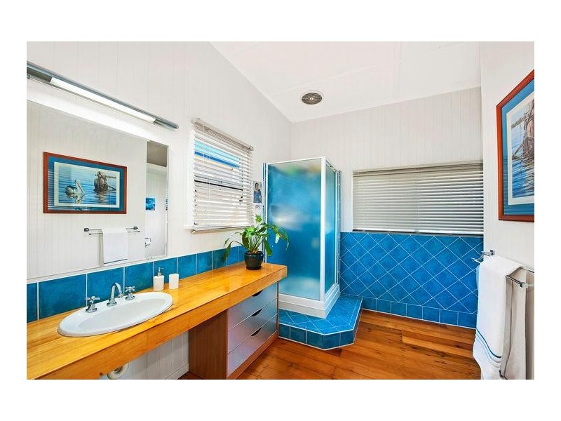 16 Tweed Street, Coolangatta QLD 4225