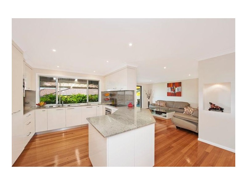 15 Oakland Parade, Banora Point NSW 2486