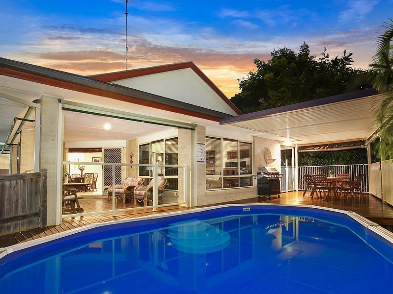 22 Grassmere Court, Banora Point NSW 2486