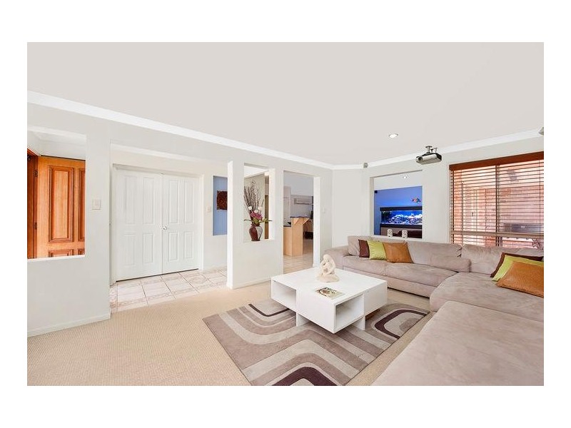 15 Kelburn Close, Banora Point NSW 2486