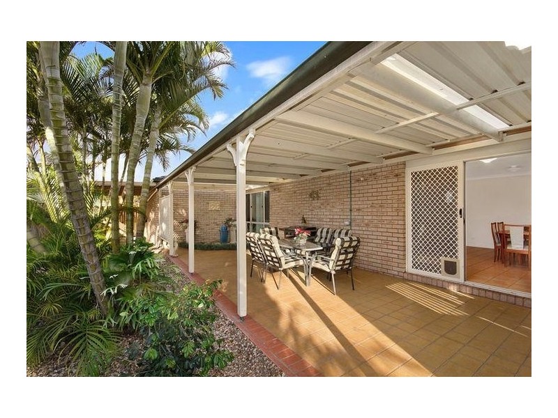 25 Riversdale Boulevard, Banora Point NSW 2486