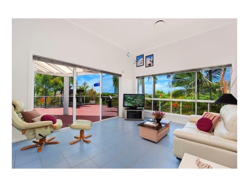 75 Amaroo Drive, Banora Point NSW 2486