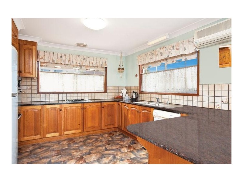 4 Allamanda Avenue, Banora Point NSW 2486