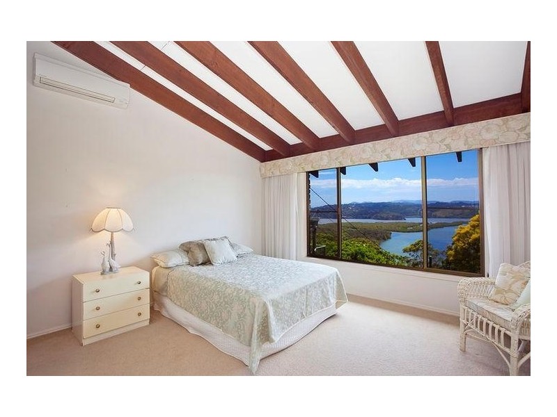 7 Lakeview Parade, Tweed Heads South NSW 2486