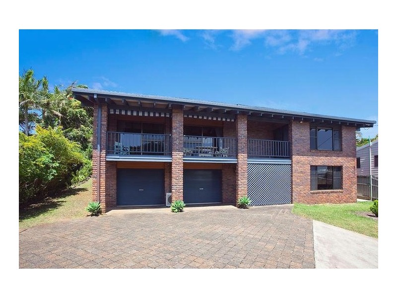 7 Lakeview Parade, Tweed Heads South NSW 2486