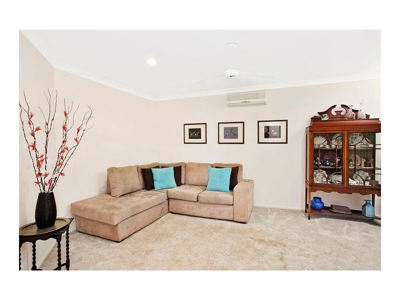 30 Covent Gardens Way, Banora Point NSW 2486