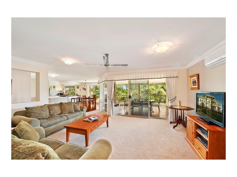 11 Daintree Close, Banora Point NSW 2486