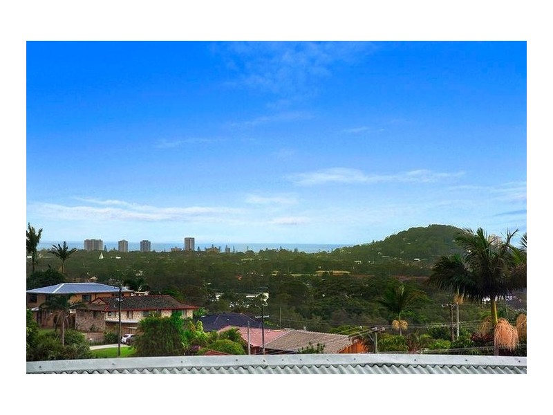5 Lakeview Parade, Tweed Heads South NSW 2486
