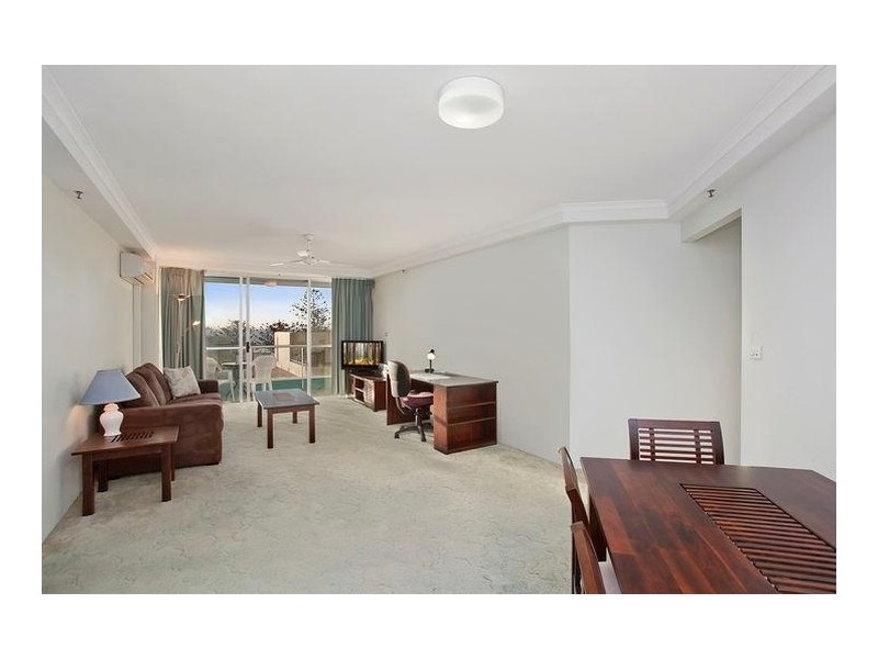 12/80 Marine Parade, Coolangatta QLD 4225