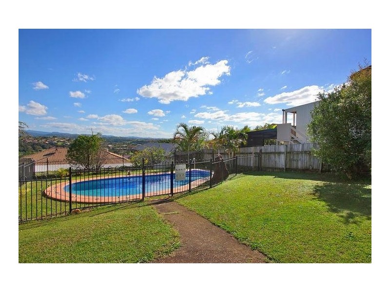 67 Cominan Avenue, Banora Point NSW 2486