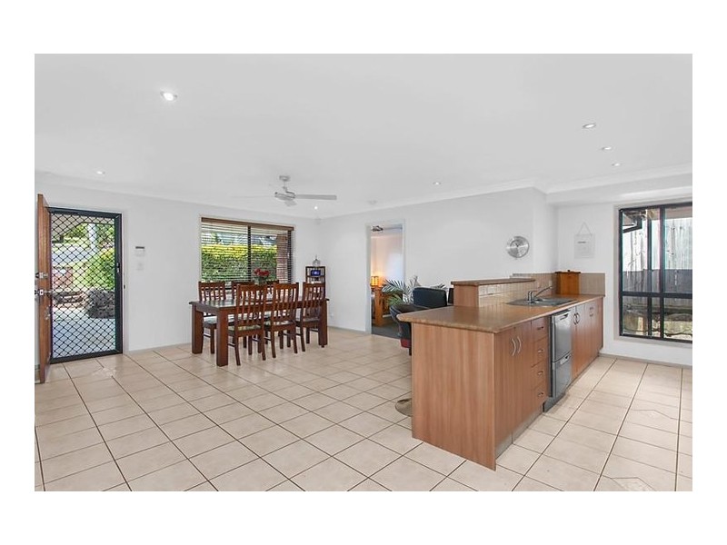 10 Dromara Court, Banora Point NSW 2486