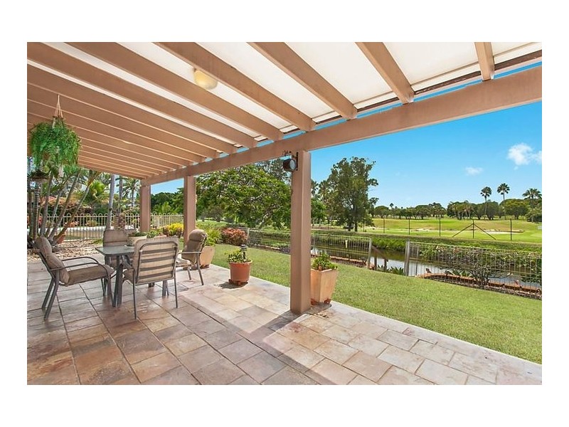 10 Huntingdale Place, Banora Point NSW 2486