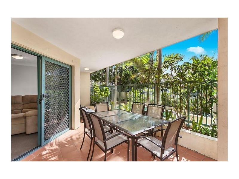 1/56 Coolangatta Road, Kirra QLD 4225