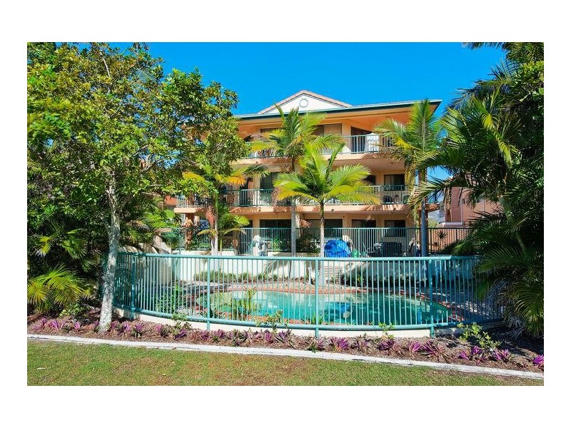 1/56 Coolangatta Road, Kirra QLD 4225