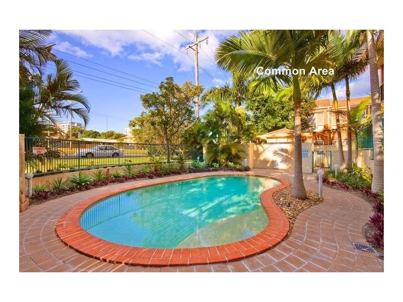 1/56 Coolangatta Road, Kirra QLD 4225