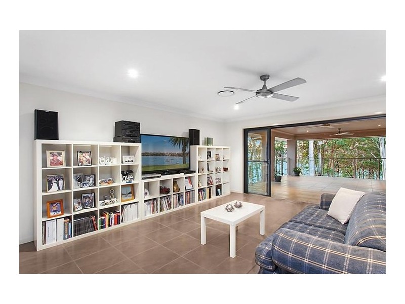 6 Musgrave Court, Banora Point NSW 2486