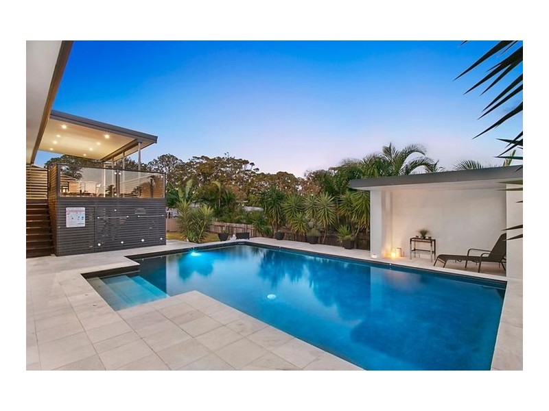 6 Bione Avenue, Banora Point NSW 2486