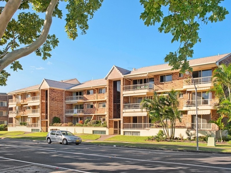 10/4 Botany Crescent, Tweed Heads NSW 2485