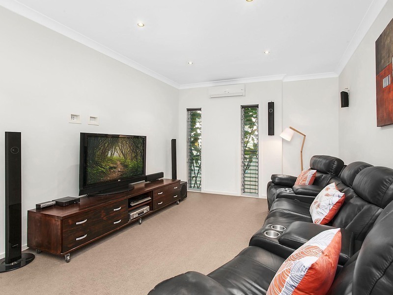 5 Westwood Street, Banora Point NSW 2486