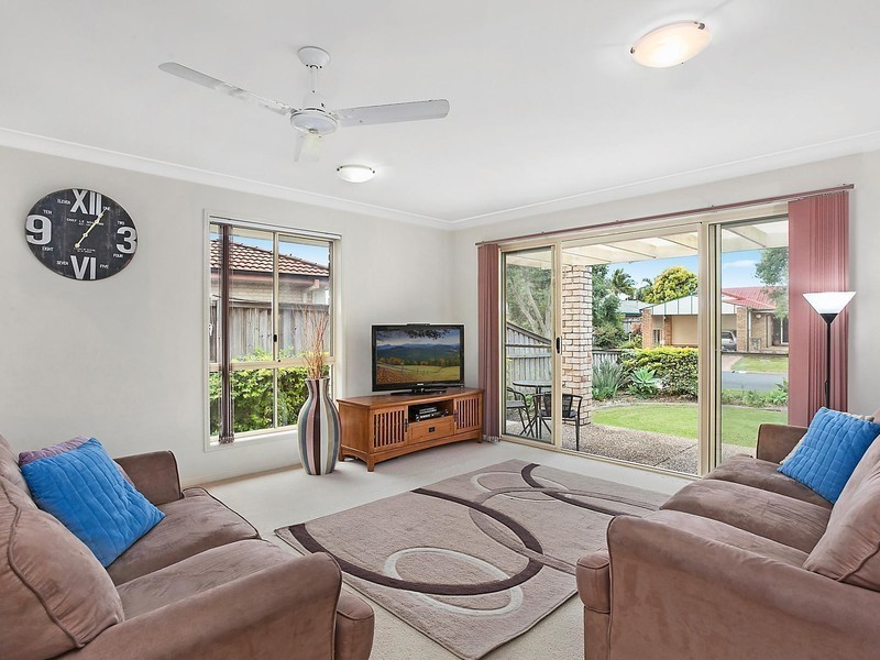 1/5 Foxhill Place, Banora Point NSW 2486