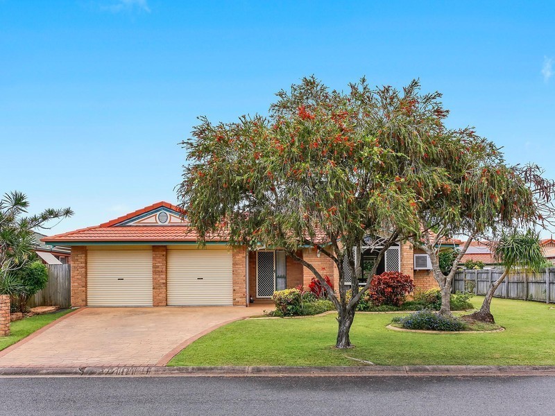 38 Avondale Drive, Banora Point NSW 2486