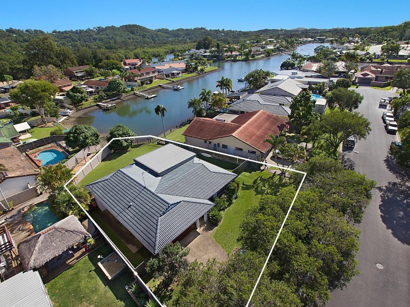 4 Boom Court, Currumbin Waters QLD 4223