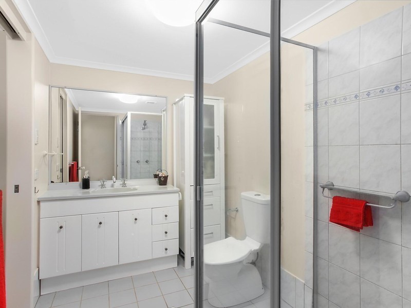 2/17 Korina Avenue, Kirra QLD 4225