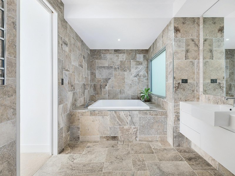 25 Old Ferry Road, Banora Point NSW 2486