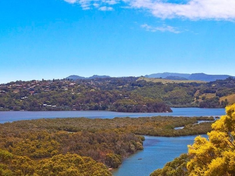 7 Lakeview Parade, Tweed Heads South NSW 2486