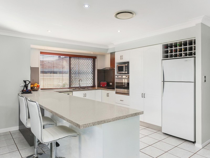 13 Brighton Street, Banora Point NSW 2486