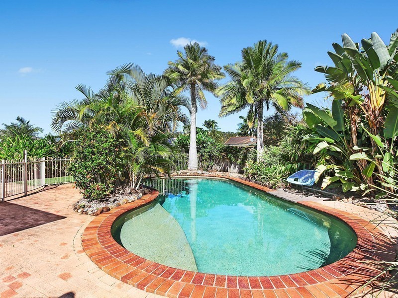 6 Cabernet Court, Tweed Heads South NSW 2486