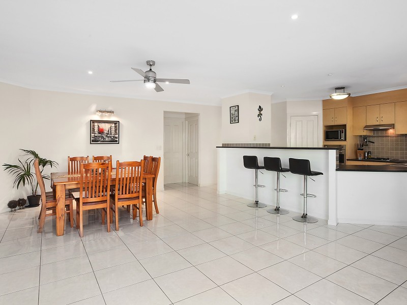 1 Buncrana Terrace, Banora Point NSW 2486