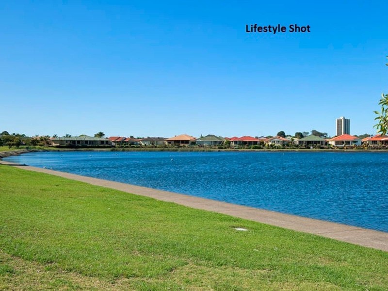 8/1A Pioneer Parade, Banora Point NSW 2486