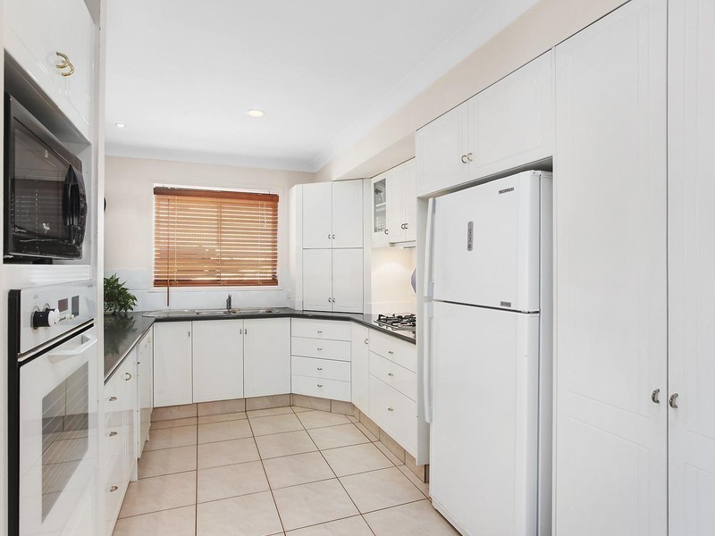 18 Tralee Drive, Banora Point NSW 2486
