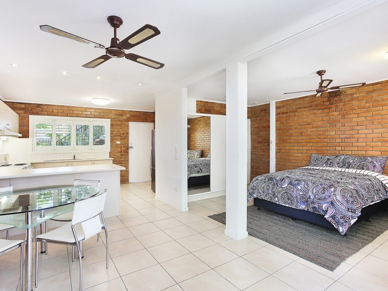 26 Murlong Crescent, Palm Beach QLD 4221