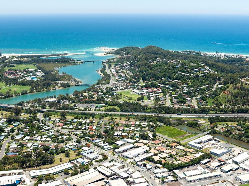 10 Coote Court, Currumbin Waters QLD 4223