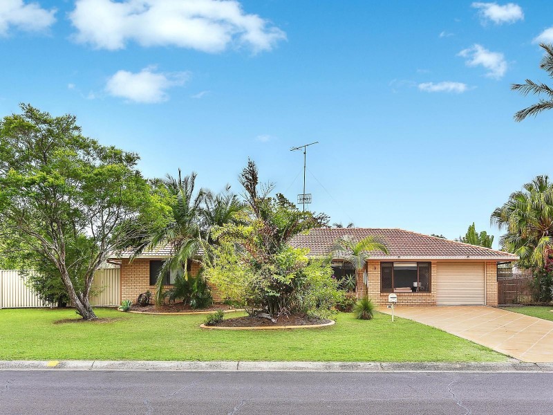 33 Mainsail Street, Currumbin Waters QLD 4223