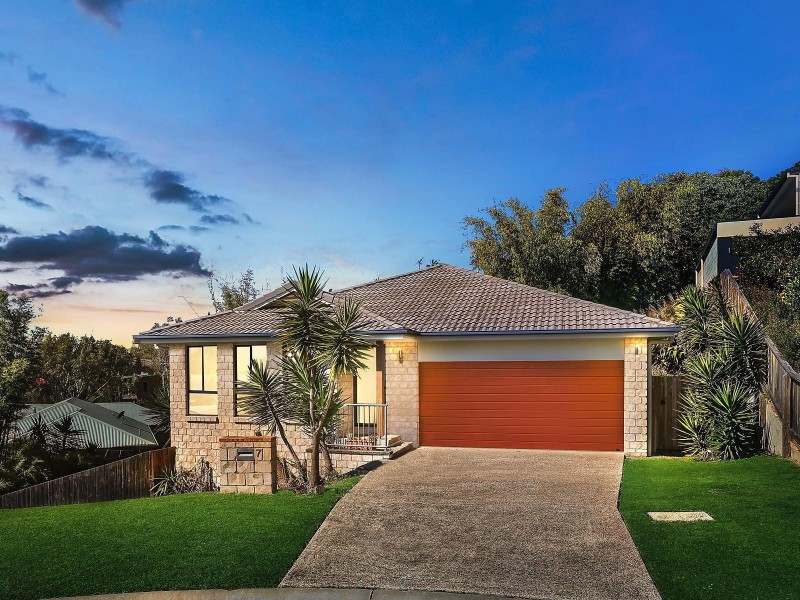 7 Liana Court, Banora Point NSW 2486