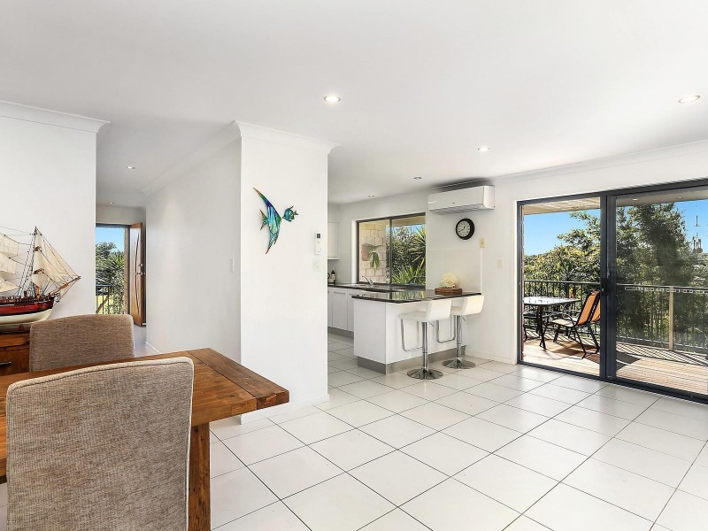 7 Liana Court, Banora Point NSW 2486