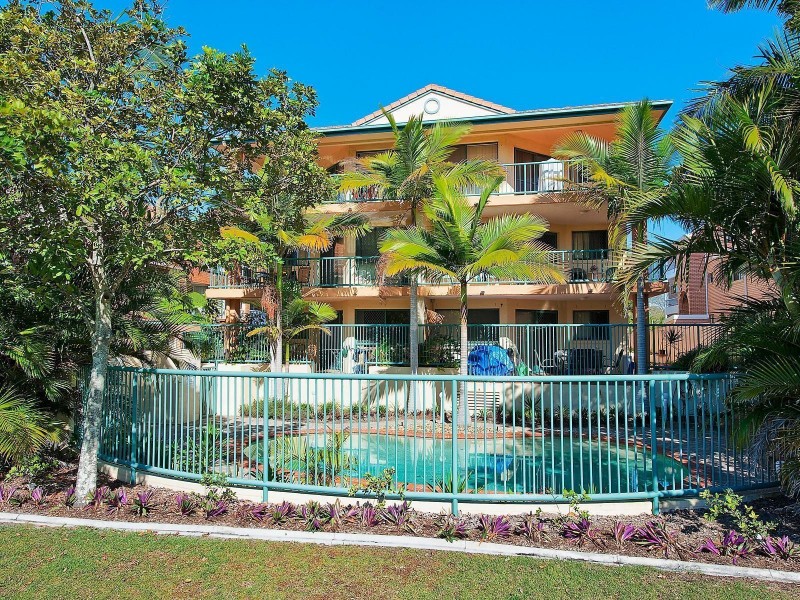 11/56 Coolangatta Road, Coolangatta QLD 4225