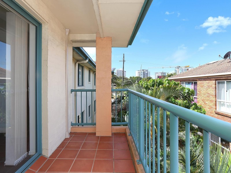 11/56 Coolangatta Road, Coolangatta QLD 4225