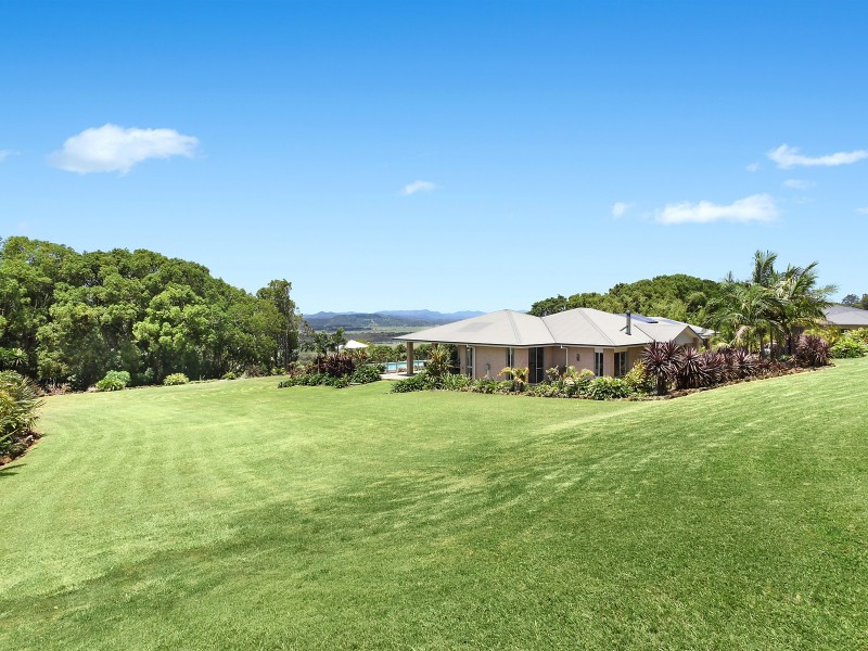 31 Sunnycrest Drive, Terranora NSW 2486
