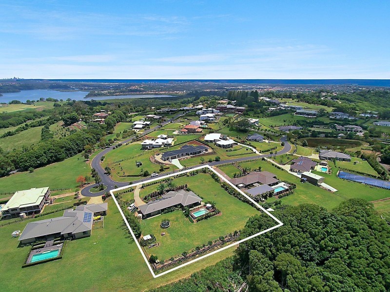 31 Sunnycrest Drive, Terranora NSW 2486