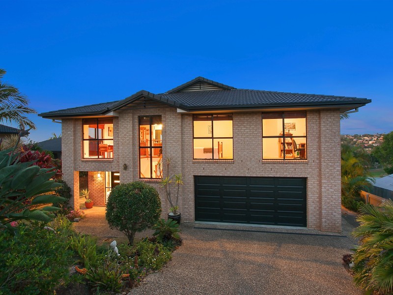 12 White Fig Court, Banora Point NSW 2486